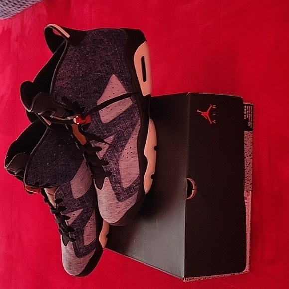 Men's Jordan Retro 6's Denim - Picture 7 of 7